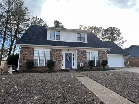 Exterior - 2003 N Fox Trl, Benton, AR 72019 photo 1 of 6