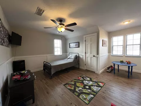 Bedroom - 2003 N Fox Trl, Benton, AR 72019 photo 3 of 5