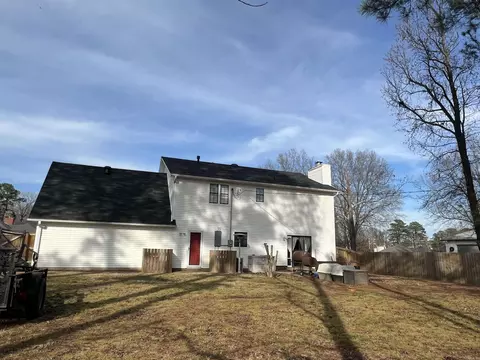 Exterior - 2003 N Fox Trl, Benton, AR 72019 photo 5 of 6