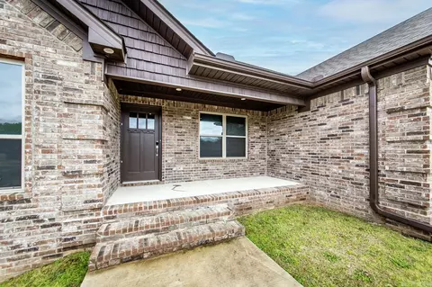 Exterior - 1560 Cypress Point St, Cabot, AR 72023 photo 3 of 7