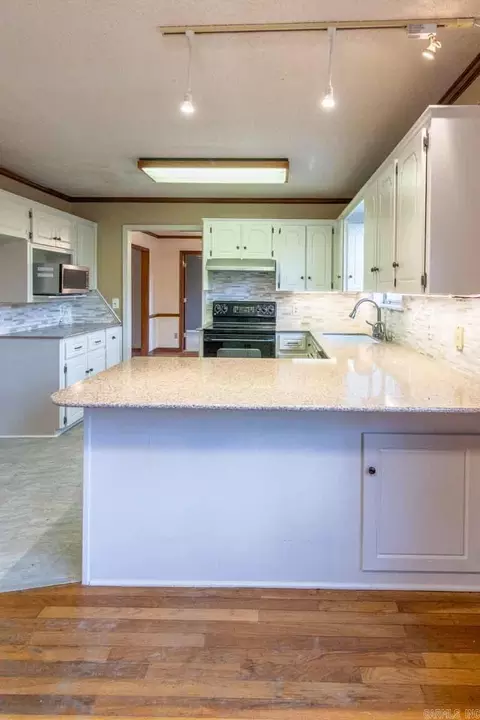 Kitchen - 41 Ridge Rd, Cabot, AR 72023 photo 4 of 4
