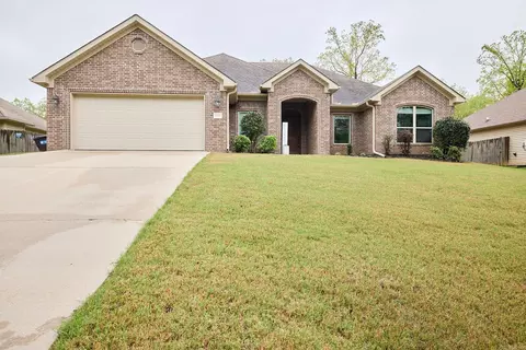 Exterior - 2301 Hickory Dr, Bryant, AR 72019 photo 8 of 8