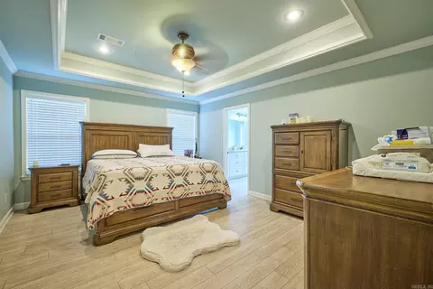 Bedroom - 2301 Hickory Dr, Bryant, AR 72019 photo 1 of 6