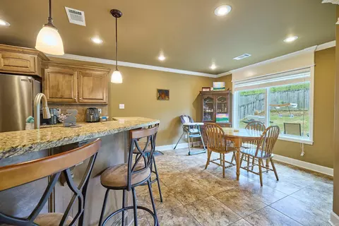 Kitchen - 2301 Hickory Dr, Bryant, AR 72019 photo 2 of 4