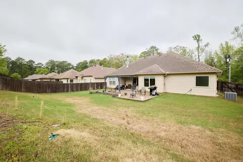 Exterior - 2301 Hickory Dr, Bryant, AR 72019 photo 3 of 8
