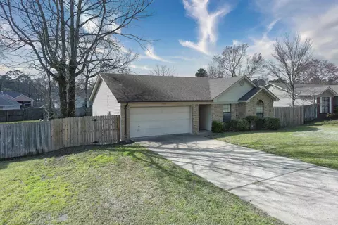 Exterior - 3003 Andrew Dr, Bryant, AR 72022 photo 7 of 12