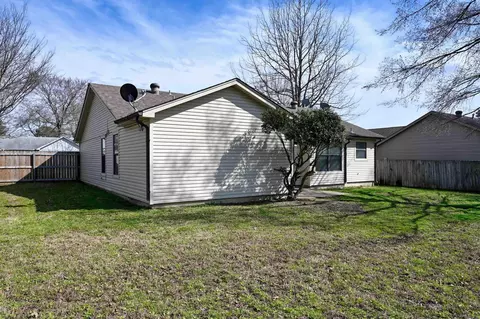 Exterior - 3003 Andrew Dr, Bryant, AR 72022 photo 10 of 12