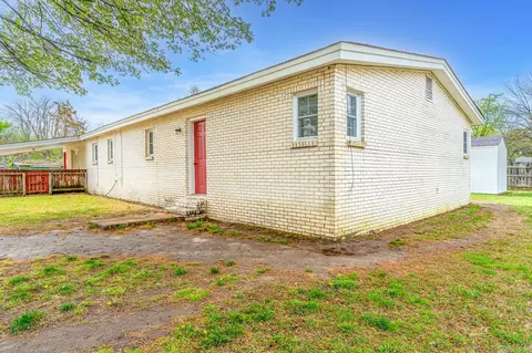 Exterior - 1000 Patterson St, Trumann, AR 72472 photo 6 of 12