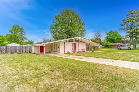 Exterior - 1000 Patterson St, Trumann, AR 72472 photo 5 of 12