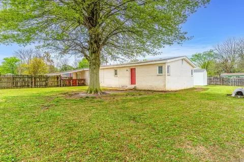 Exterior - 1000 Patterson St, Trumann, AR 72472 photo 9 of 12