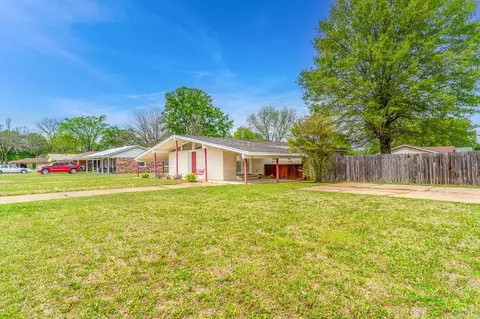 Exterior - 1000 Patterson St, Trumann, AR 72472 photo 4 of 12