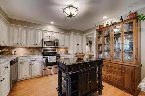 Kitchen - 1 Cedar Hill Loop, Conway, AR 72032 photo 1 of 4