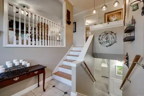 Entry Way - 1 Cedar Hill Loop, Conway, AR 72032 photo 2 of 3