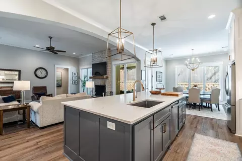 Kitchen - 3450 Dee Dr, Conway, AR 72034 photo 5 of 5
