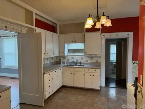 54 State St, Biggers, AR 72413 photo 12