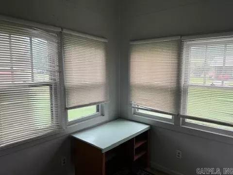 54 State St, Biggers, AR 72413 photo 16
