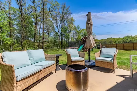 Exterior - 1400 Graybeard Dr, Conway, AR 72034 photo 7 of 15