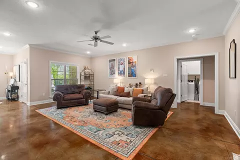 Living - 1400 Graybeard Dr, Conway, AR 72034 photo 3 of 6