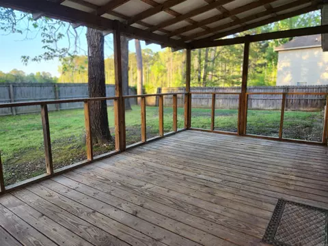 Exterior - 3206 Hidden Medows Dr, Benton, AR 72015 photo 6 of 8