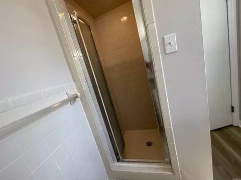Bath - 3605 Bear Cv, Benton, AR 72015 photo 5 of 5
