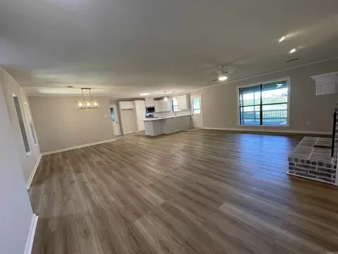Living - 3605 Bear Cv, Benton, AR 72015 photo 6 of 8