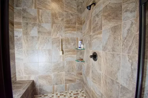 Bath - 20 Cardinal Ln, Quitman, AR 72131 photo 1 of 3