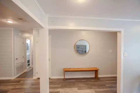 Entry Way - 4 W Post Oak Dr, Conway, AR 72034 photo 1 of 2
