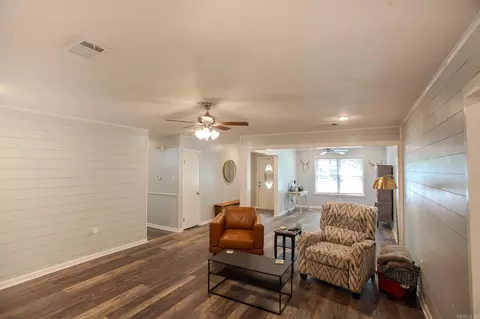 Living - 4 W Post Oak Dr, Conway, AR 72034 photo 3 of 3