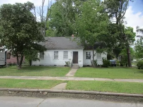2003 W 25th, Pine Bluff, AR 71601 photo 1