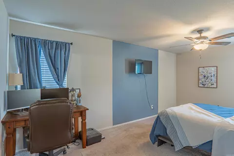 Bedroom - 10 Saunder Dr, Ward, AR 72176 photo 4 of 9