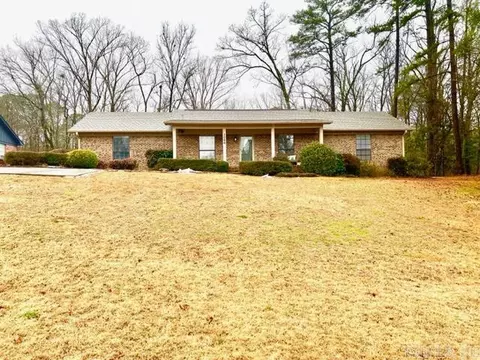 3066 Apache Dr, Camden, AR 71701 photo 1