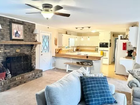 3066 Apache Dr, Camden, AR 71701 photo 6