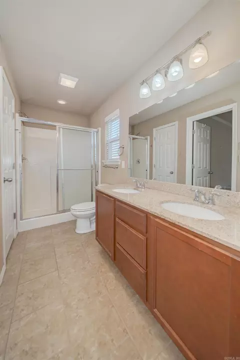 Bath - 27 Waycross Dr, Greenbrier, AR 72058 photo 1 of 4