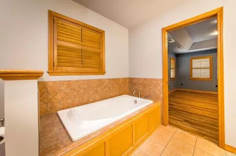 Bath - 404 Davidson Cir, Edgemont, AR 72044 photo 6 of 8