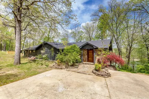 Exterior - 404 Davidson Cir, Edgemont, AR 72044 photo 1 of 11