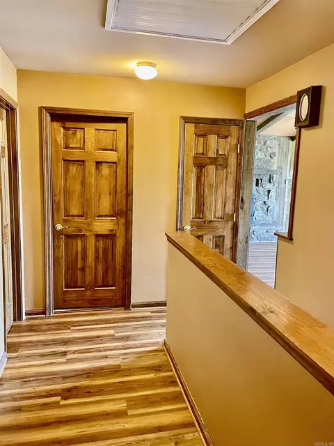 Entry Way - 404 Davidson Cir, Edgemont, AR 72044 photo 1 of 1