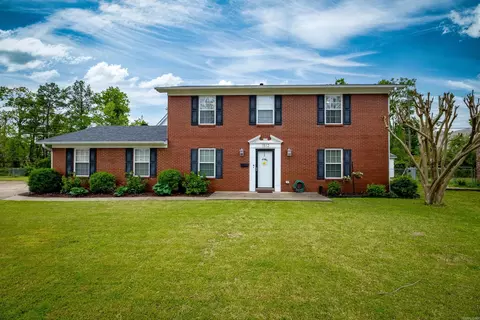 1512 Tarrytown Rd, Little Rock, AR 72227