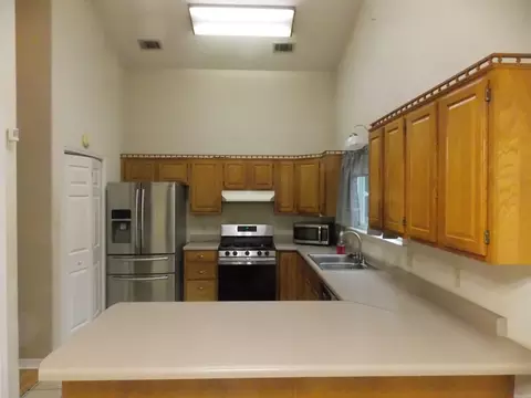 Kitchen - 2307 Normandy, Searcy, AR 72143 photo 5 of 6