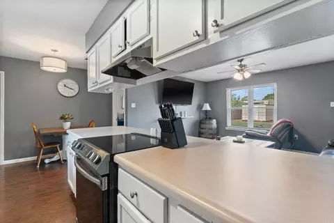 Kitchen - 1235 Stratus Dr, Conway, AR 72034 photo 3 of 3