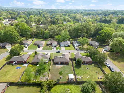 View/Area - 1235 Stratus Dr, Conway, AR 72034 photo 3 of 4