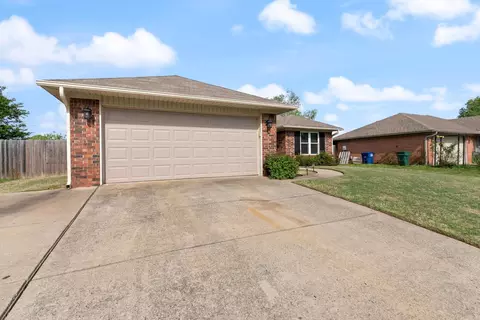 Exterior - 1235 Stratus Dr, Conway, AR 72034 photo 10 of 11