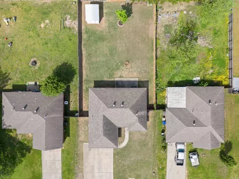 Exterior - 1235 Stratus Dr, Conway, AR 72034 photo 6 of 11