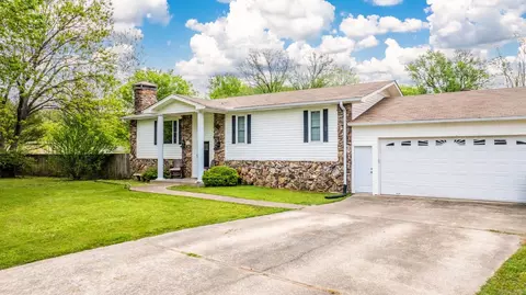 Exterior - 213 E Lea Cir, Bryant, AR 72022 photo 2 of 22
