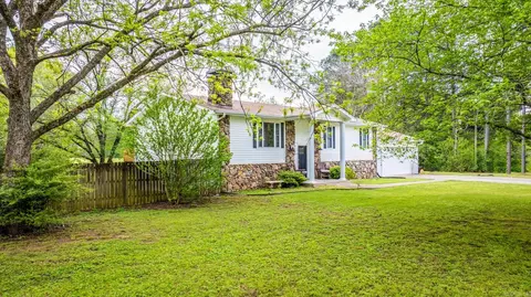 Exterior - 213 E Lea Cir, Bryant, AR 72022 photo 4 of 22