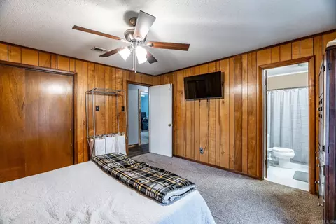 Bedroom - 213 E Lea Cir, Bryant, AR 72022 photo 2 of 7