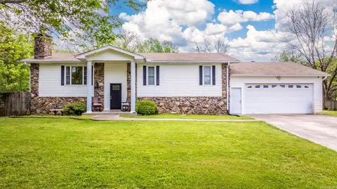 Exterior - 213 E Lea Cir, Bryant, AR 72022 photo 1 of 22
