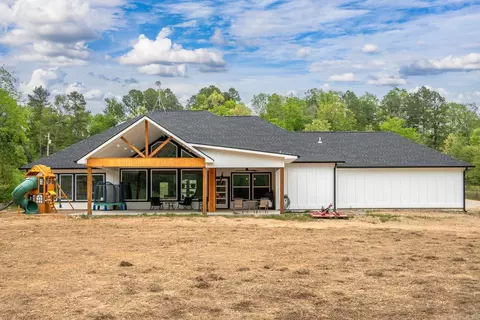 Exterior - 433 Forestridge Rd, Royal, AR 71968 photo 4 of 4
