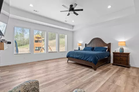 Bedroom - 433 Forestridge Rd, Royal, AR 71968 photo 6 of 9