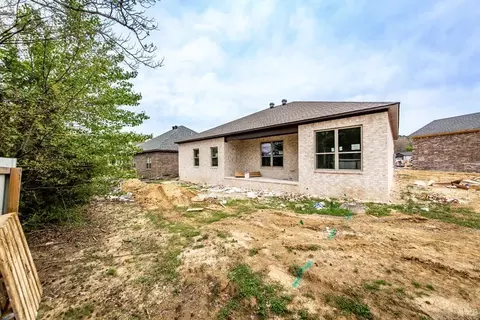 Exterior - 929 Villa Vista Loop, Cabot, AR 72023 photo 6 of 8
