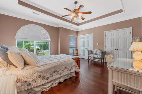 Bedroom - 1425 River Pointe Ct, Benton, AR 72015 photo 9 of 11